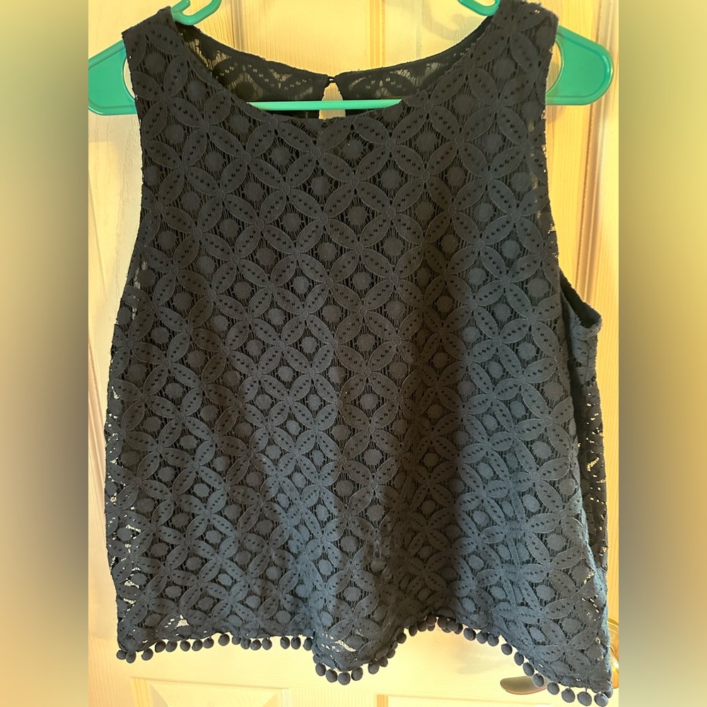 Women’s Ann Taylor Factory top - Picture 1 of 4